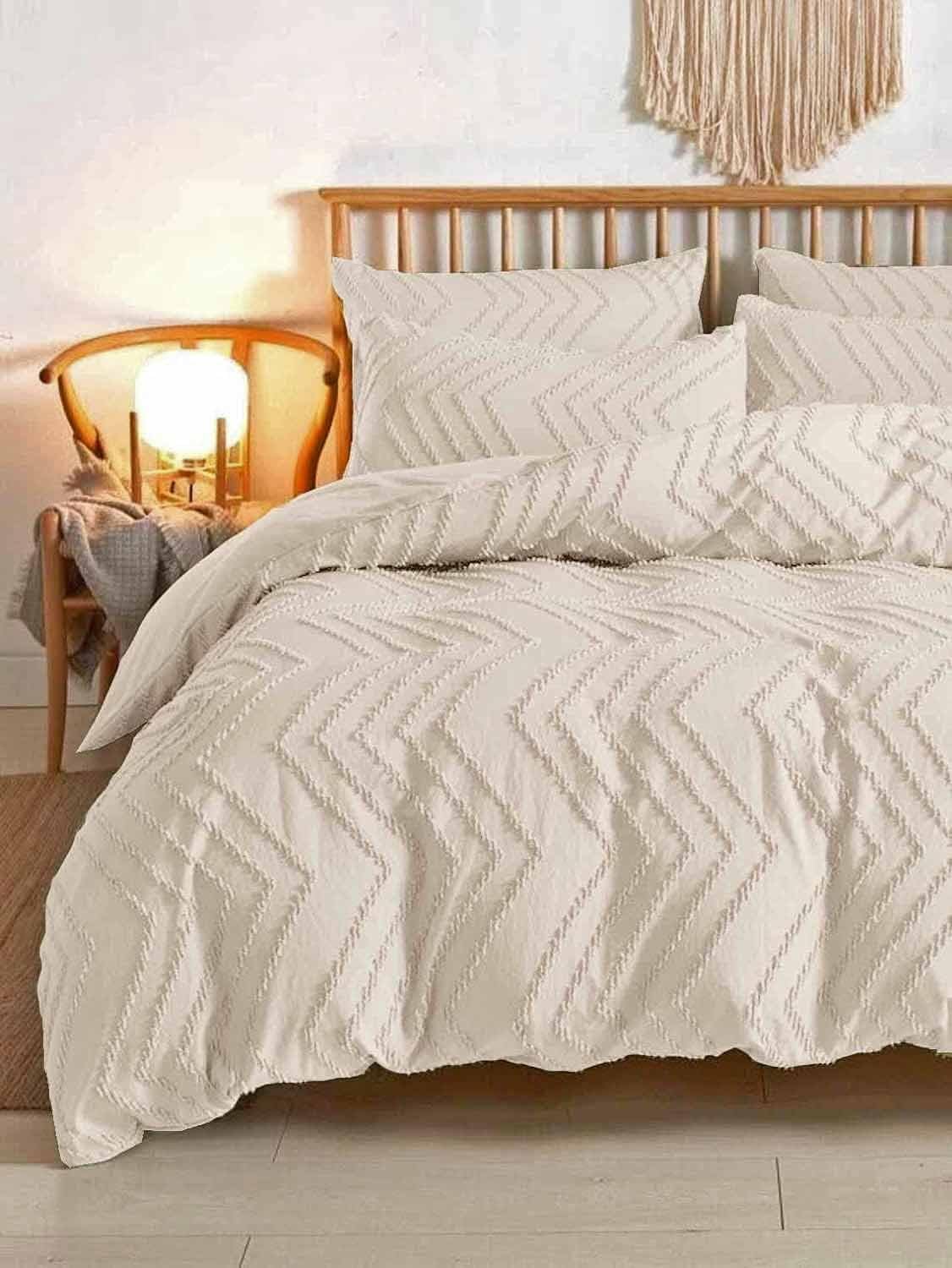 Nanko Beige Duvet Cover Queen Size, 3pc Boho Tufted Microfiber Bedding Comforter Cover Set, All Season Aesthetic Shabby Chic Soft Embroidery Textured Geometric Quilt Cover (90×90)
