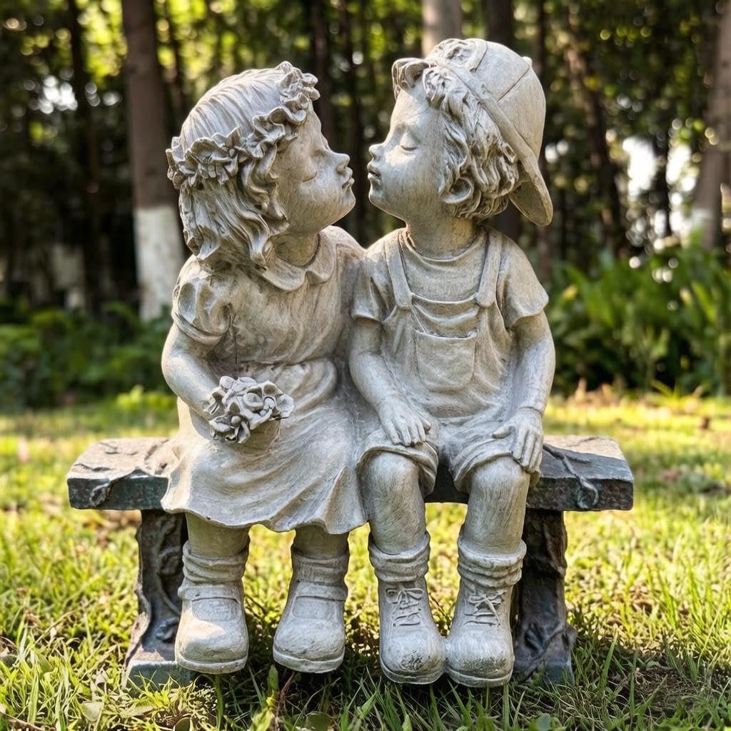 First Kiss Garden Outdoor Statue Decorative, Flower Bed Decor Puppy Love Kissing Couple, Boy and Girl Kissing Garden Figurine for Yard Patio Art
