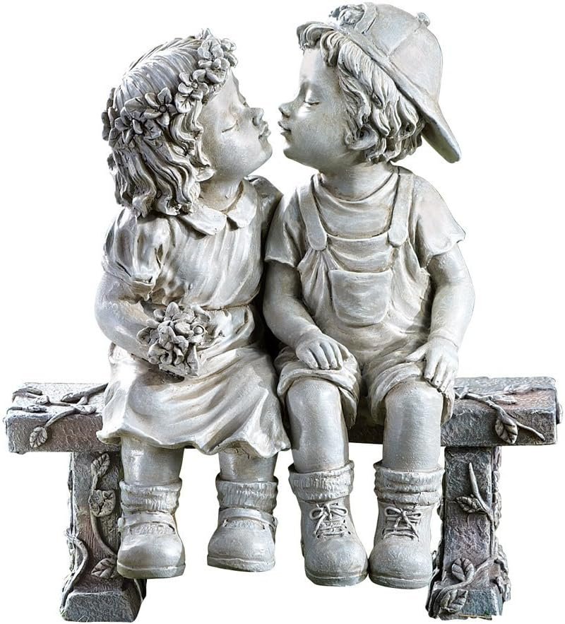 Garden First Kiss Outdoor Statue Decorative, Flower Bed Decor Puppy Love Kissing Couple,Boy and Girl Kissing Garden Figurine for Yard Patio Art