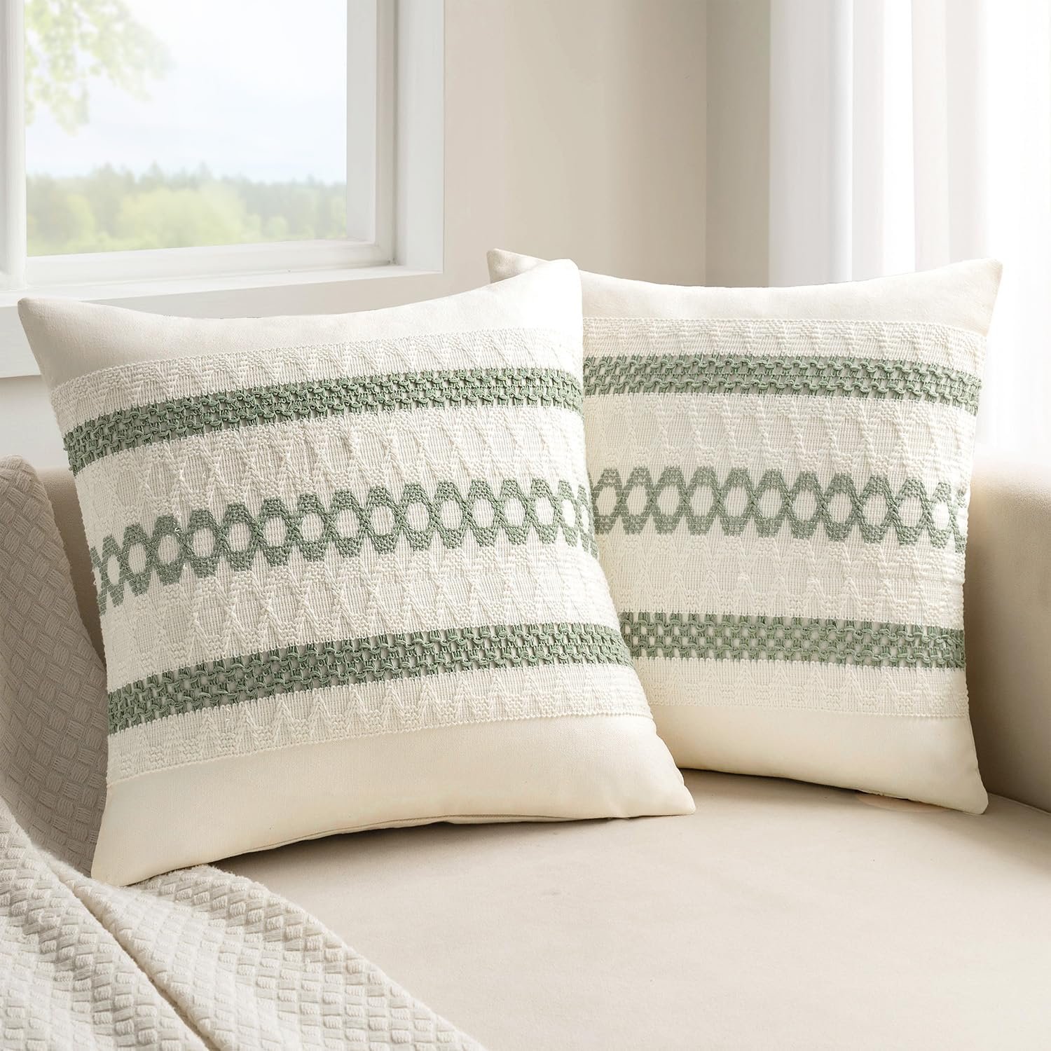 MIULEE Set of 2 Sage Green Boho Decorative Pillow Covers 18×18 Inch | Farmhouse Couch Throw Pillows, Modern Cotton Cushion Covers, Macrame Woven Spring Home Decor for Bed Sofa Chair