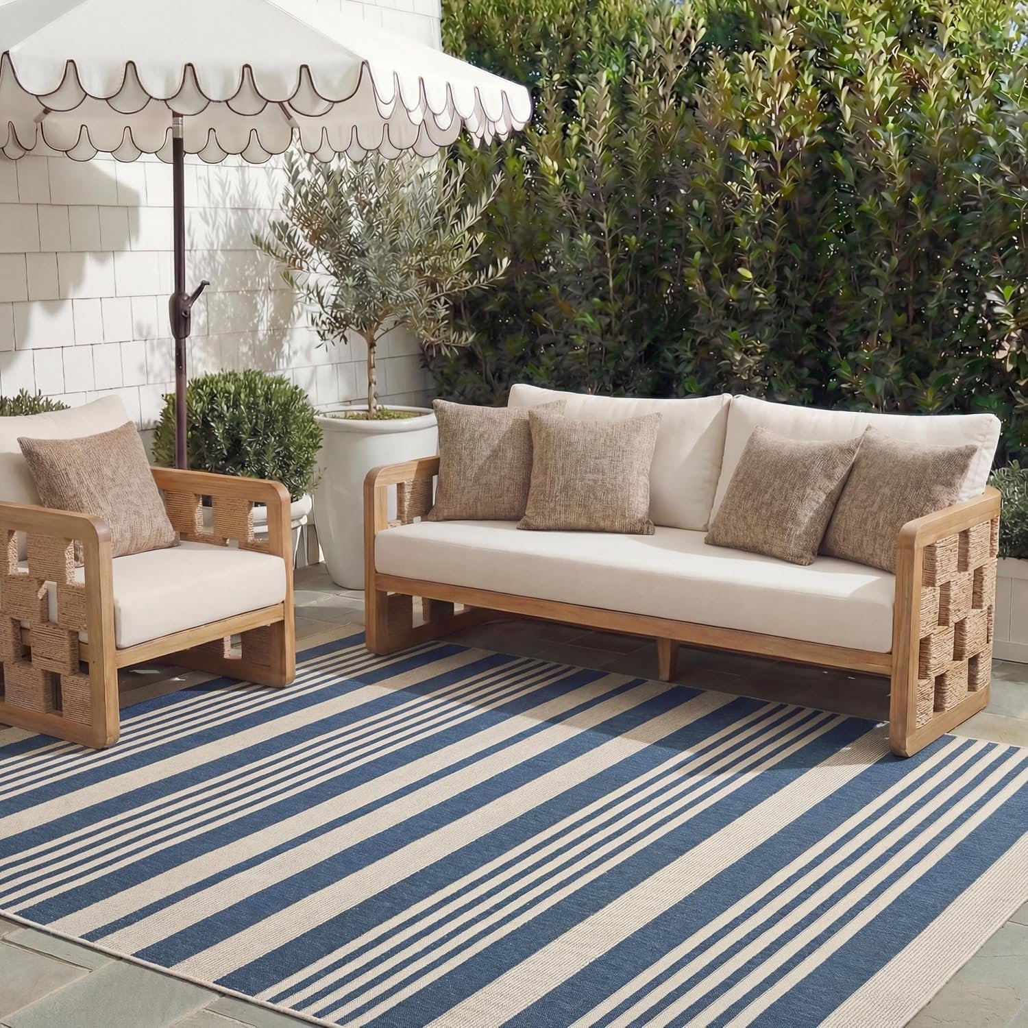 SAFAVIEH Courtyard Collection 8′ x 10′ Navy/Beige CY6062 Stripe Indoor/ Outside Waterproof Easy cleansingPatio Backyard Mudroom Area Mat