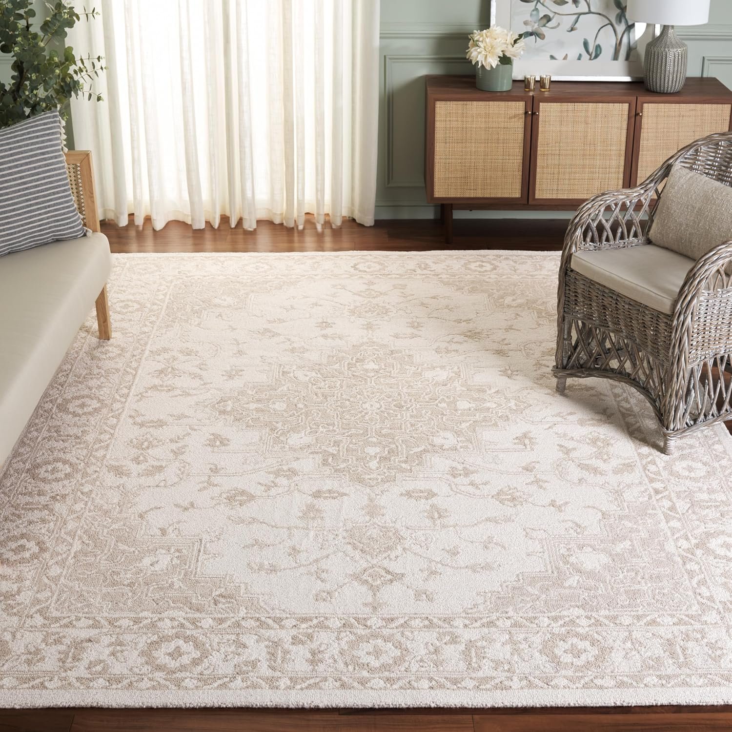 SAFAVIEH Area Rug 8×10 – Metro Collection – Large – Beige & Ivory, Handmade Wool, Oriental Medallion Design, Ideal for Living Room, Bedroom, Office, Dining Space (MET874B)