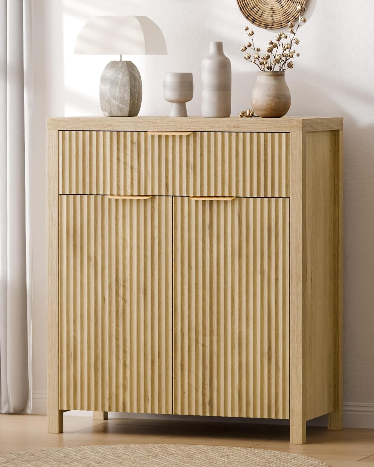 Fluted Buffet Cabinet for Kitchen, 28.3″ Sideboard Cabinet Natural | Adjustable Shelves, Quiet Full-Extension Slides, Curved Metal Handle, Coffee Bar with Drawers for Dining Room, Entryway