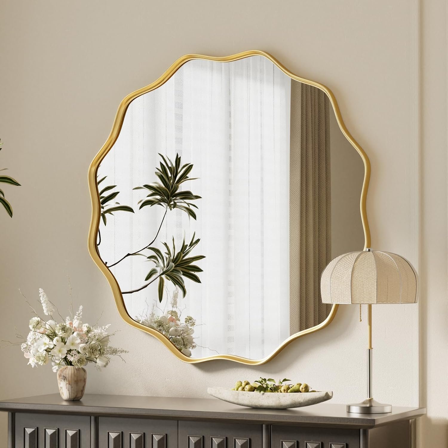 Gold Scalloped Circle Mirror, 24″ Wavy Edge Round Wall Mirror | Tempered Glass Textured Circular Metal Deep Frame, Hanging Leaning for Bathroom, Hallway, Entryway, Living Room