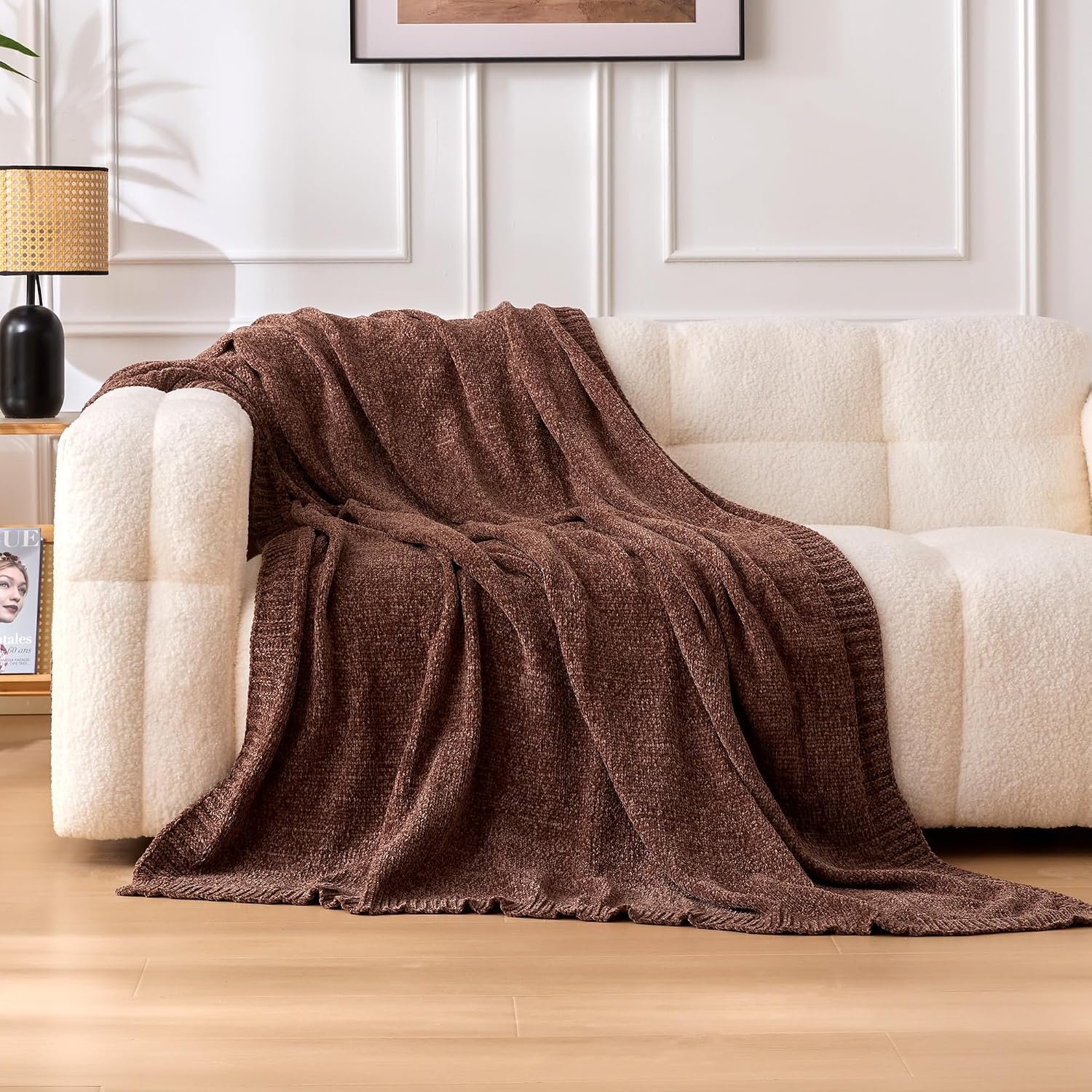 Amazon Basics Chunky Chenille Knit Throw Blanket for Couch, Bed and Sofa, Soft and Warm Lightweight Jersey, 50″×60″, Brown