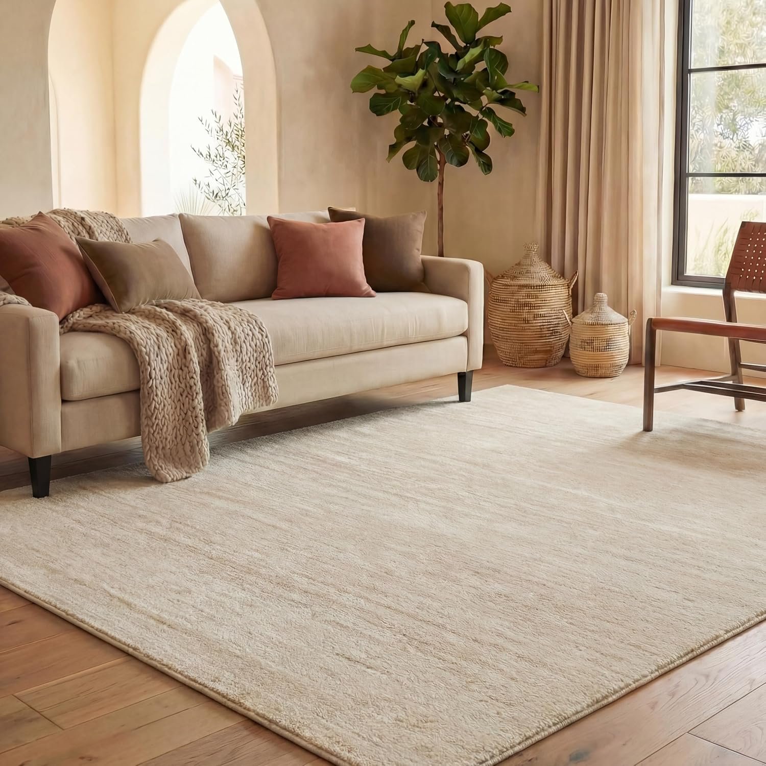 SAFAVIEH Area Rug 8×10 – Adirondack Collection – Large – Champagne & Cream, Modern Ombre Design, Non Shedding & Easy to Clean, Ideal for Living Room, Bedroom, Office, Dining Space (ADR113W)