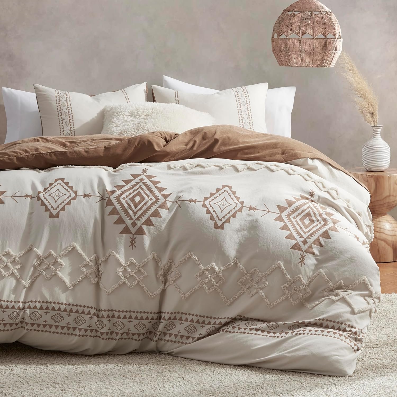 Oli Anderson Boho King Duvet Cover Set, Beige & Terracotta, 3 Pieces | Western Geometric Tufted Bedding Set, Durable Ultra Soft Microfiber, Zipper Closure & 8 Corner Ties, All Season Comfort