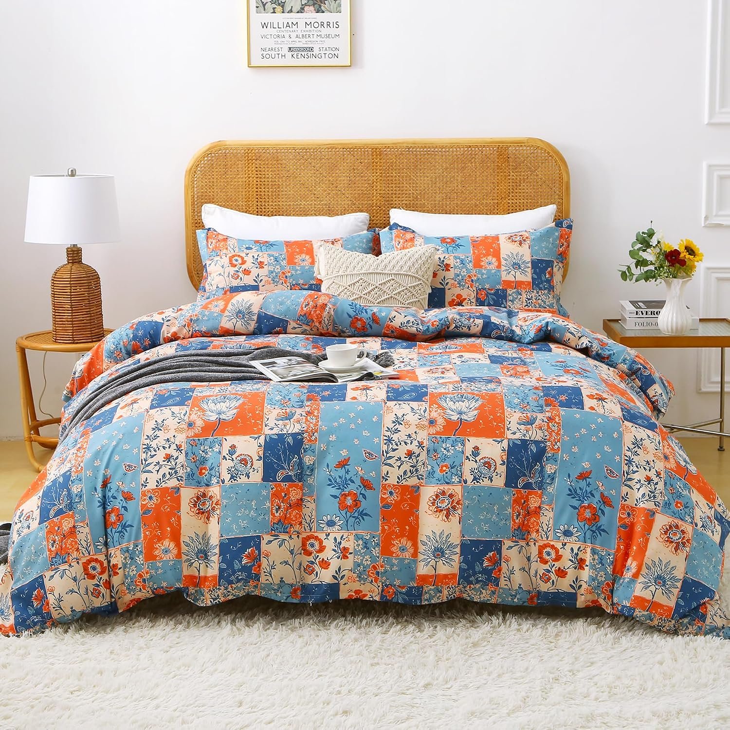 Mooreeke Duvet Cover Queen Size, 3 Piece Boho Montage Floral Duvet Cover Set with Zipper Closure, Soft & Breathable Microfiber Botanical Patterns Bedding Set with 4 Corner Ties and 2 Pillow Shams