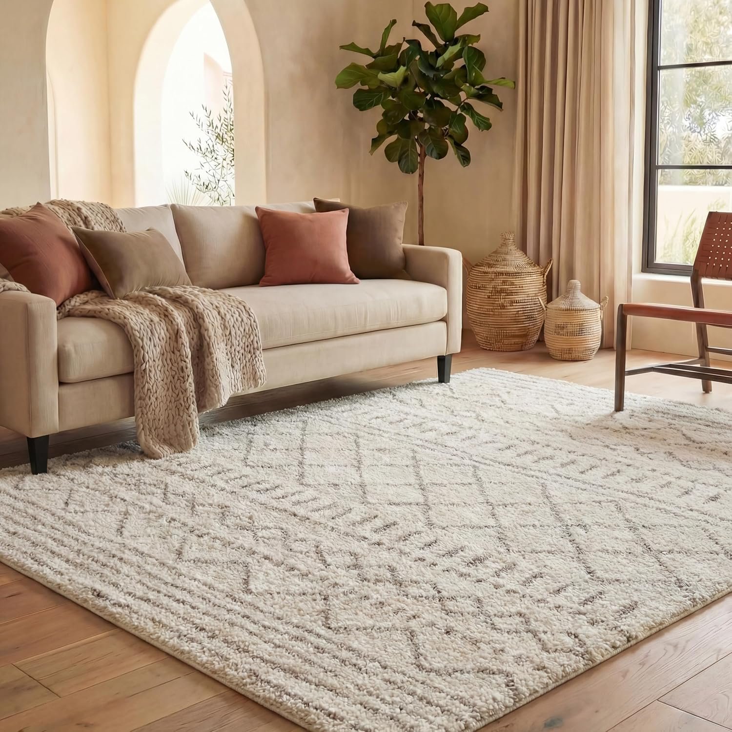 SAFAVIEH Area Rug 9×12 – Arizona Shag Collection – Large – Ivory & Beige, Moroccan Boho Design, Non-Shedding & Easy to Clean, Ideal for Living Room, Bedroom, Dining Space (ASG741A)